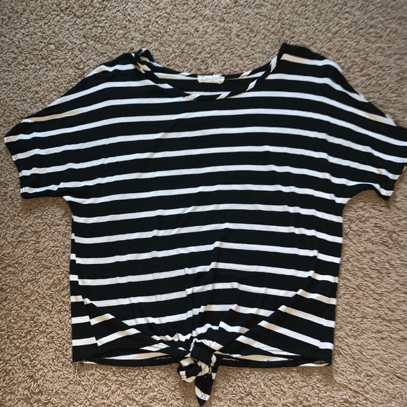 black and white striped tie front shirt - Picture 2 of 4